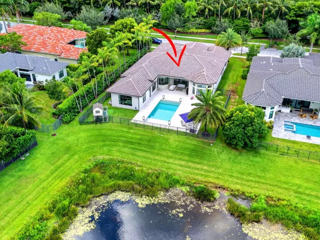 5-bedroom home for sale in Delray Beach - 16740 STRASBOURG Lane - MondialRealty