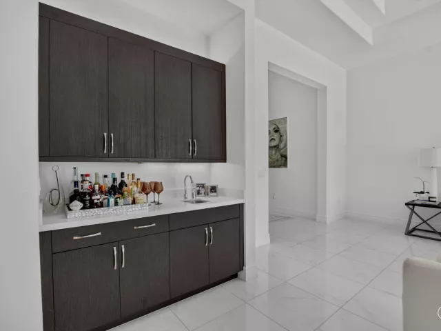 5-bedroom home for sale in Delray Beach - 16740 STRASBOURG Lane - MondialRealty