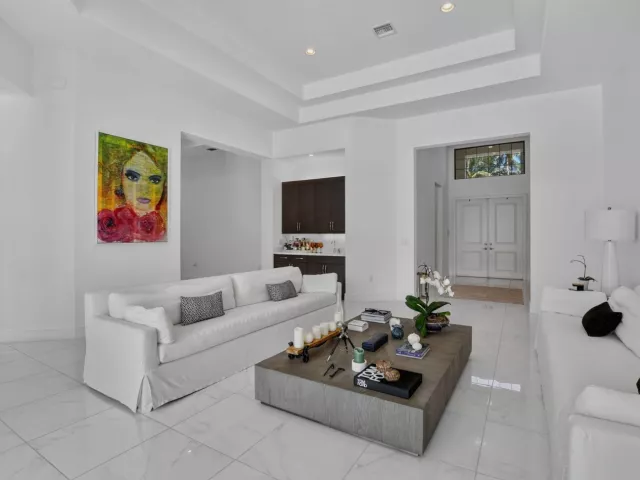 5-bedroom home for sale in Delray Beach - 16740 STRASBOURG Lane - MondialRealty