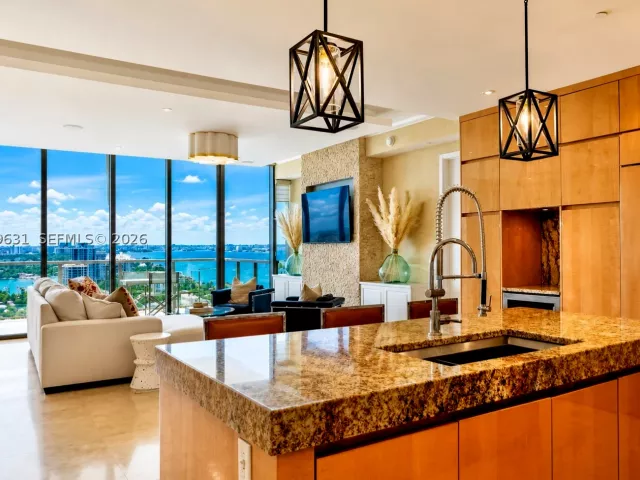 2-bedroom condo for rent in Bal Harbour - 9701 Collins Ave 1605S - MondialRealty
