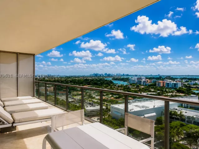 2-bedroom condo for rent in Bal Harbour - 9701 Collins Ave 1605S - MondialRealty