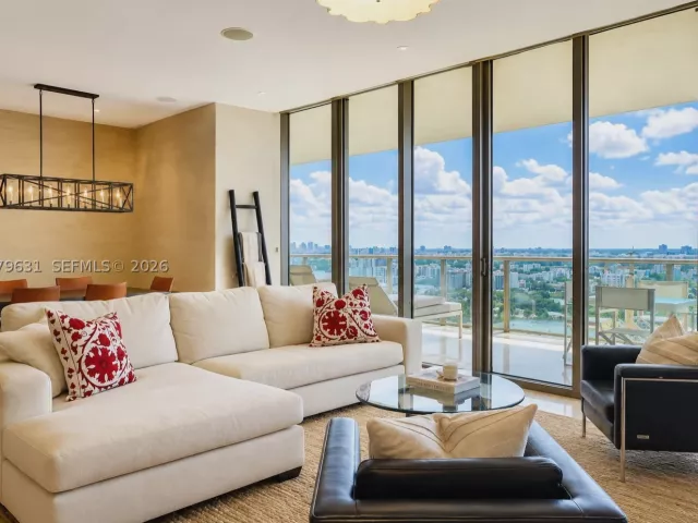 2-bedroom condo for rent in Bal Harbour - 9701 Collins Ave 1605S - MondialRealty