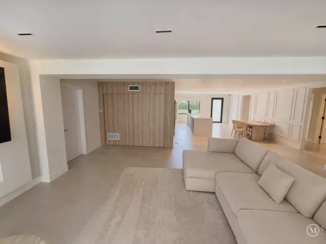 3-bedroom home for sale in Fort Lauderdale - 4919 SW 28th Avenue - MondialRealty