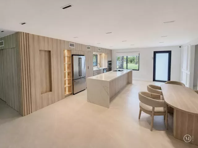 3-bedroom home for sale in Fort Lauderdale - 4919 SW 28th Avenue - MondialRealty