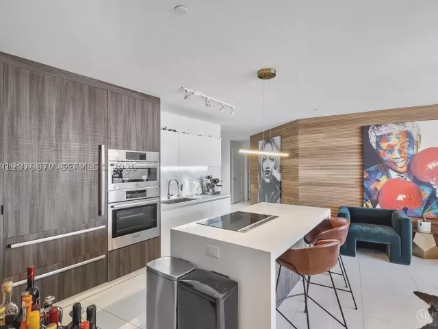2-bedroom condo for rent in Miami - 851 NE 1st Ave 4109 - MondialRealty