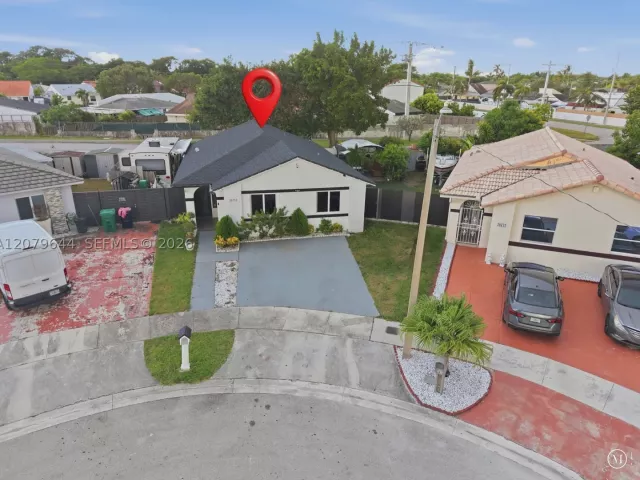 4-bedroom home for sale in Miami - 20752 SW 121st Ct - MondialRealty