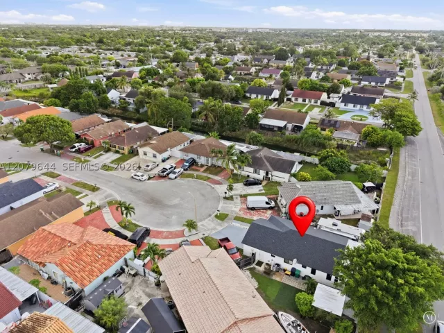 4-bedroom home for sale in Miami - 20752 SW 121st Ct - MondialRealty