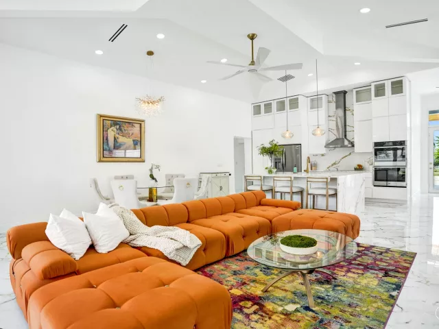 3-bedroom home for rent in Delray Beach - 202 SE 4TH Street - MondialRealty
