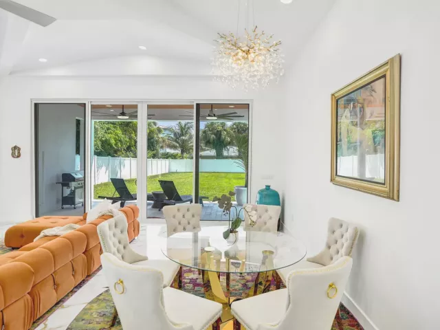 3-bedroom home for rent in Delray Beach - 202 SE 4TH Street - MondialRealty