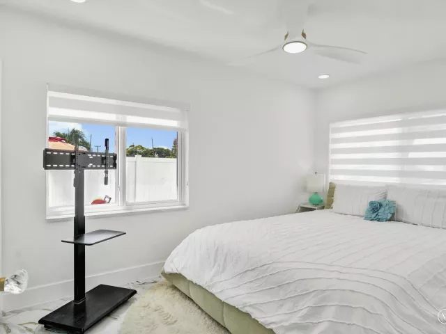 3-bedroom home for rent in Delray Beach - 202 SE 4TH Street - MondialRealty