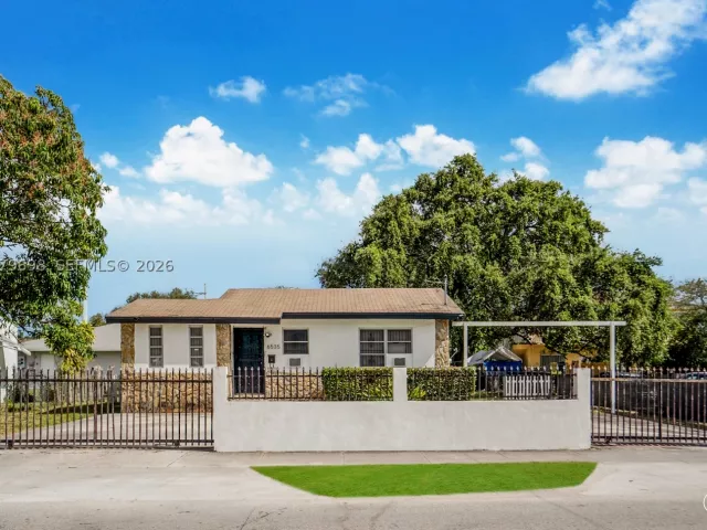 3-bedroom home for sale in Miami - 6535 NW 6th Ave - MondialRealty