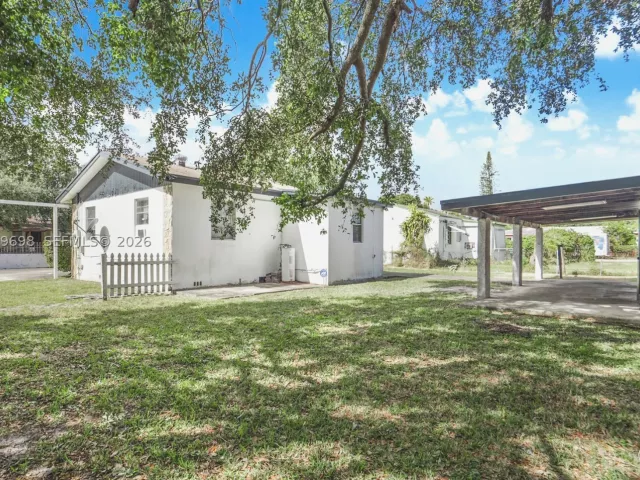3-bedroom home for sale in Miami - 6535 NW 6th Ave - MondialRealty