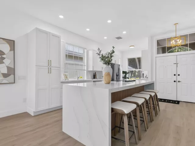 3-bedroom home for sale in West Palm Beach - 1115 Gator Trail - MondialRealty