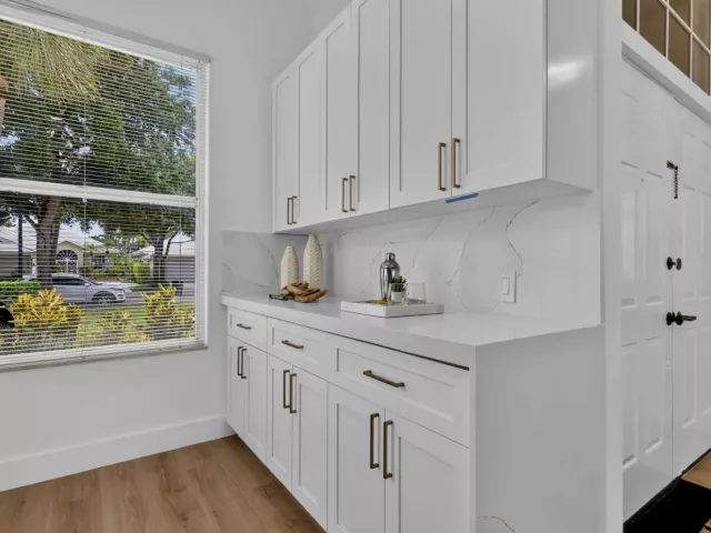 3-bedroom home for sale in West Palm Beach - 1115 Gator Trail - MondialRealty