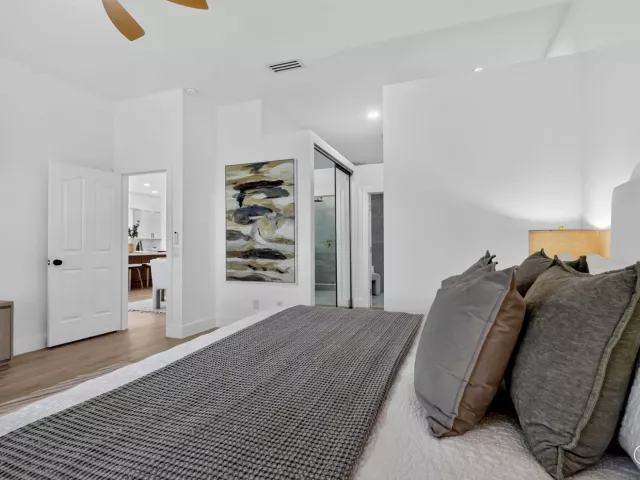 3-bedroom home for sale in West Palm Beach - 1115 Gator Trail - MondialRealty