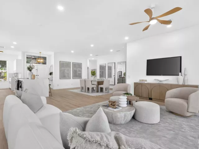 3-bedroom home for sale in West Palm Beach - 1115 Gator Trail - MondialRealty