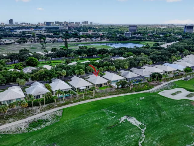 3-bedroom home for sale in West Palm Beach - 1115 Gator Trail - MondialRealty
