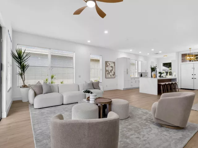 3-bedroom home for sale in West Palm Beach - 1115 Gator Trail - MondialRealty