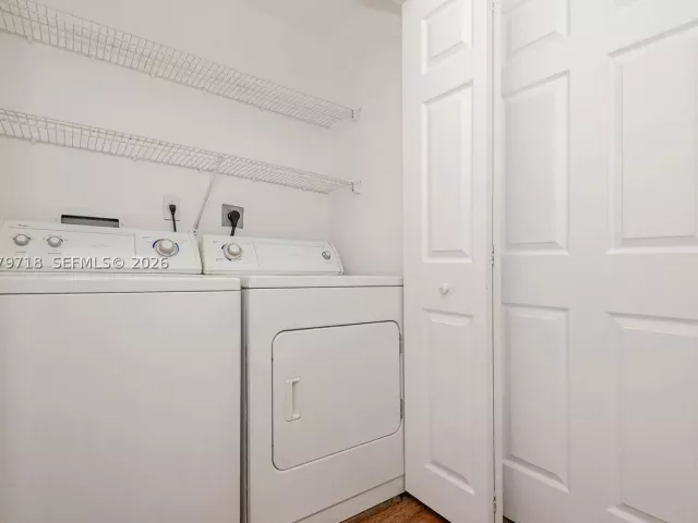 2-bedroom condo for rent in Hallandale Beach - 2080 S Ocean Dr MPH09 - MondialRealty