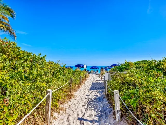 2-bedroom condo for rent in Hallandale Beach - 2080 S Ocean Dr MPH09 - MondialRealty