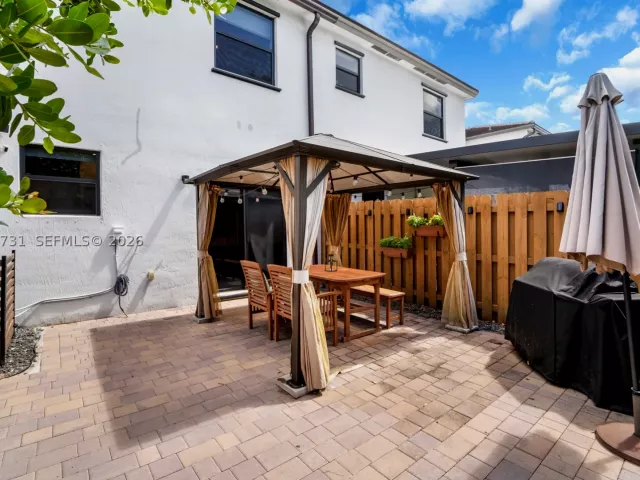 3-bedroom home for sale in Homestead - 13154 SW 233rd St - MondialRealty