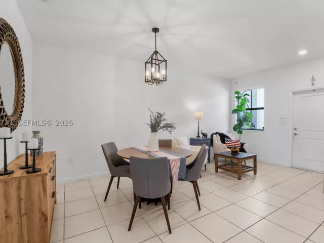 3-bedroom home for sale in Homestead - 13154 SW 233rd St - MondialRealty