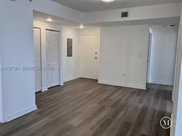 3-bedroom condo for rent in Miami - 601 NE 23rd St 1502 - MondialRealty