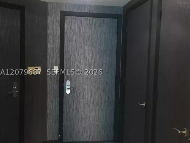 1-bedroom condo for rent in Sunny Isles Beach - 17001 Collins Ave 1603 - MondialRealty