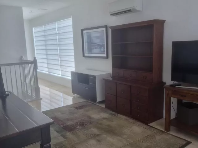 3-bedroom home for rent in Fort Lauderdale - 71 Isle Of Venice Drive 71 - MondialRealty