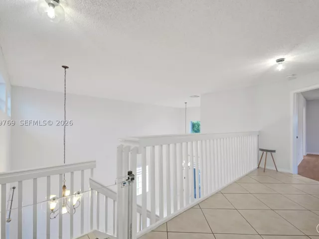 4-bedroom home for sale in Pembroke Pines - 16227 NW 19th St - MondialRealty