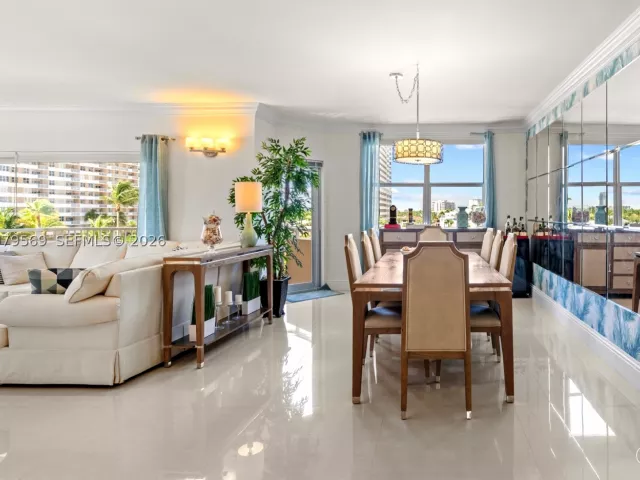 3-bedroom condo for sale in Hallandale Beach - 1950 S Ocean Dr 4E - MondialRealty