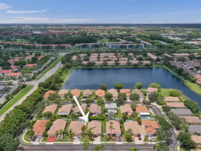3-bedroom home for sale in Pembroke Pines - 774 SW 120th Ave - MondialRealty