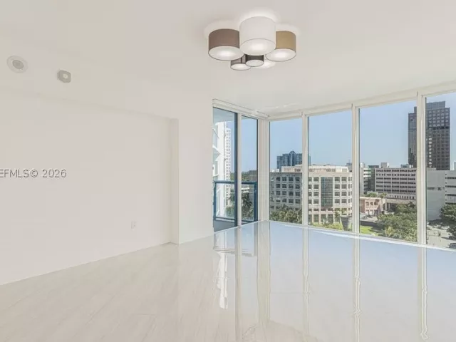 2-bedroom condo for rent in Fort Lauderdale - 333 Las Olas Way 1204 - MondialRealty