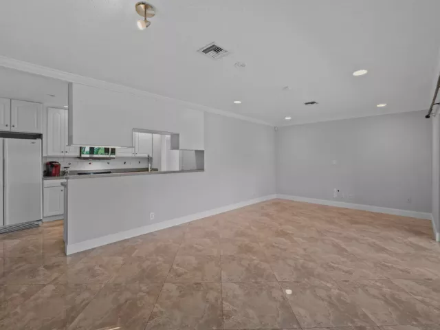 3-bedroom home for sale in Fort Lauderdale - 3291 NW 63RD Street - MondialRealty