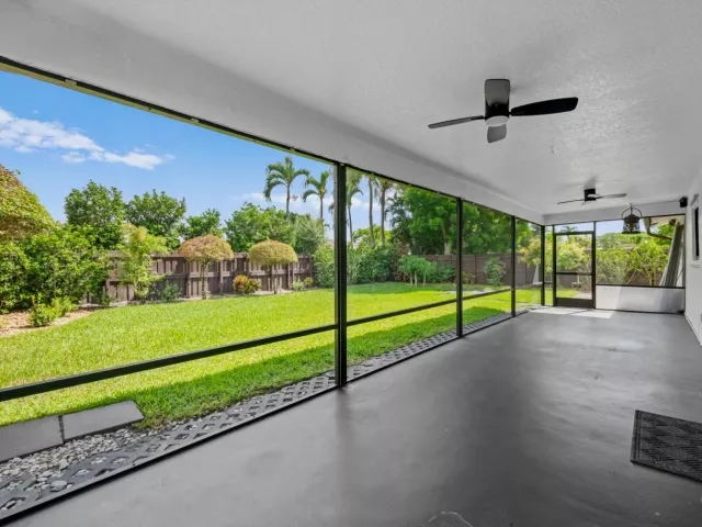 3-bedroom home for sale in Fort Lauderdale - 3291 NW 63RD Street - MondialRealty