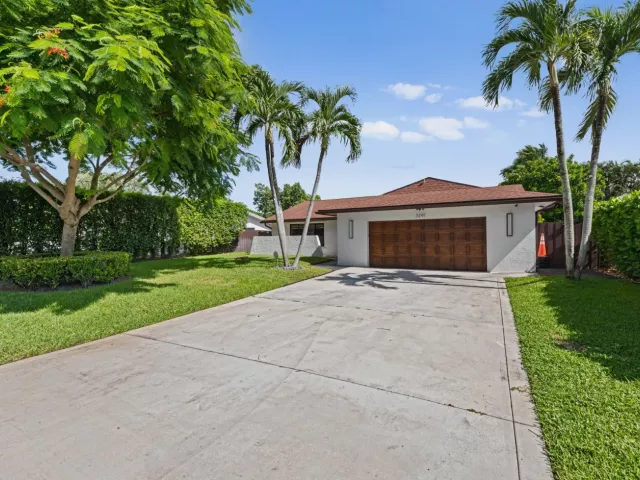 3-bedroom home for sale in Fort Lauderdale - 3291 NW 63RD Street - MondialRealty