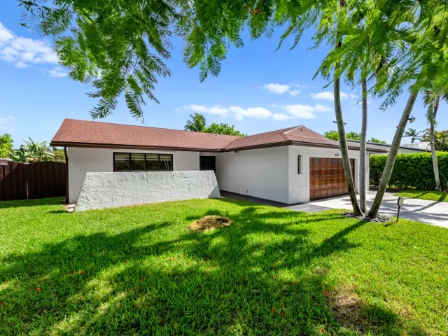 3-bedroom home for sale in Fort Lauderdale - 3291 NW 63RD Street - MondialRealty
