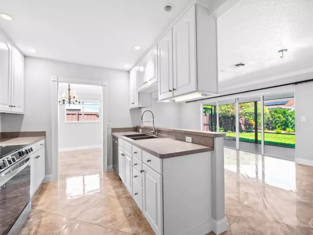 3-bedroom home for sale in Fort Lauderdale - 3291 NW 63RD Street - MondialRealty