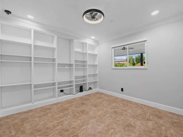 3-bedroom home for sale in Fort Lauderdale - 3291 NW 63RD Street - MondialRealty
