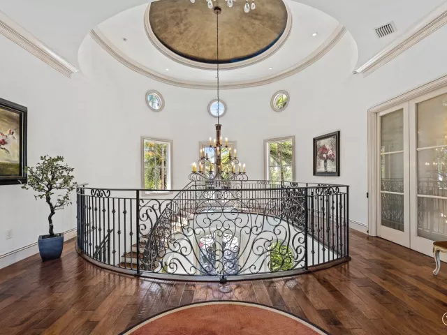 7-bedroom home for rent in Fort Lauderdale - 42 Nurmi Drive - MondialRealty