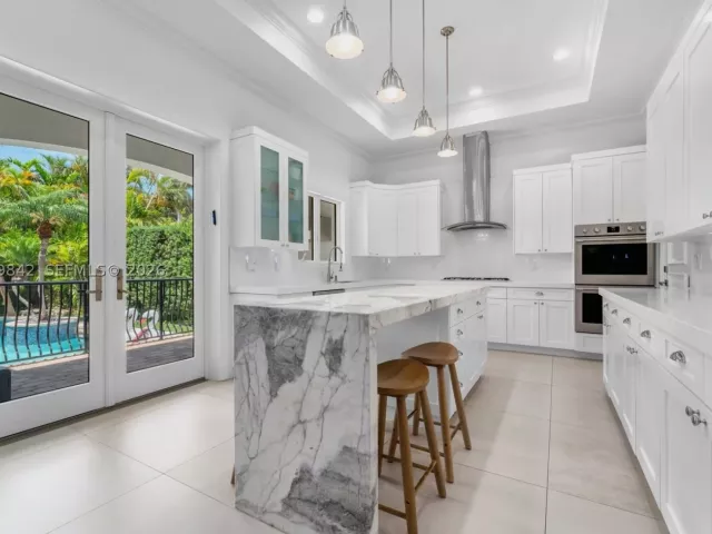 4-bedroom home for rent in Bay Harbor Islands - 1210 95th Street 18 - MondialRealty