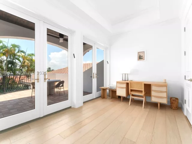 4-bedroom home for rent in Bay Harbor Islands - 1210 95th Street 18 - MondialRealty