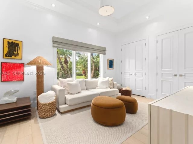 4-bedroom home for rent in Bay Harbor Islands - 1210 95th Street 18 - MondialRealty