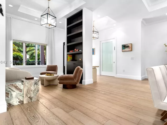 4-bedroom home for rent in Bay Harbor Islands - 1210 95th Street 18 - MondialRealty