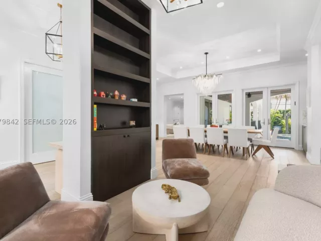 4-bedroom home for rent in Bay Harbor Islands - 1210 95th Street 18 - MondialRealty