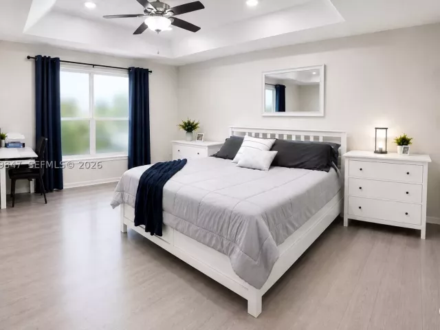 4-bedroom home for sale in Cooper City - 5840 SW 102nd Ave - MondialRealty