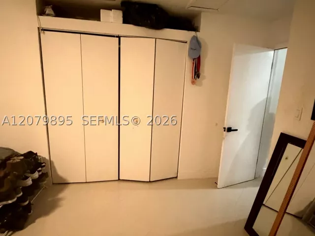 4-bedroom home for sale in Miami - 10411 SW sw 51st St - MondialRealty