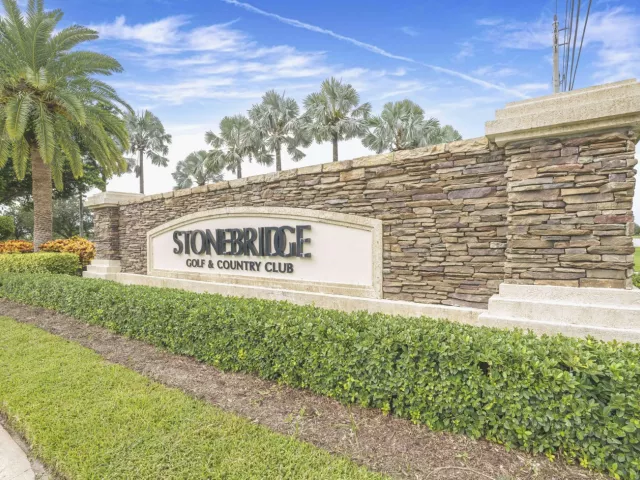 4-bedroom home for rent in Boca Raton - 10455 STONEBRIDGE Boulevard - MondialRealty