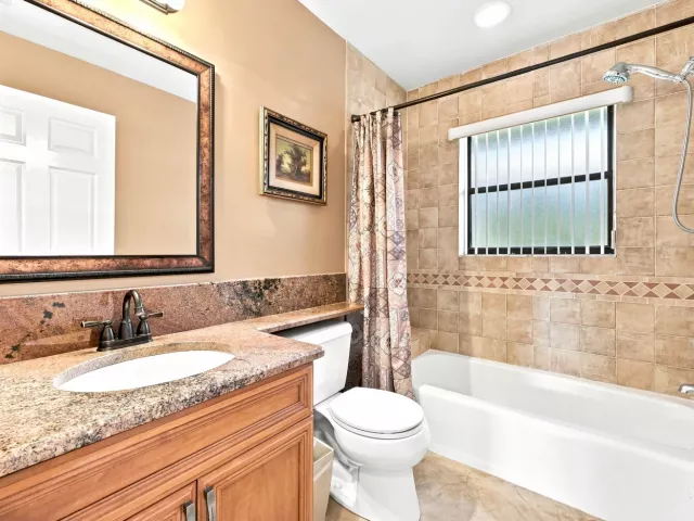4-bedroom home for rent in Boca Raton - 10455 STONEBRIDGE Boulevard - MondialRealty