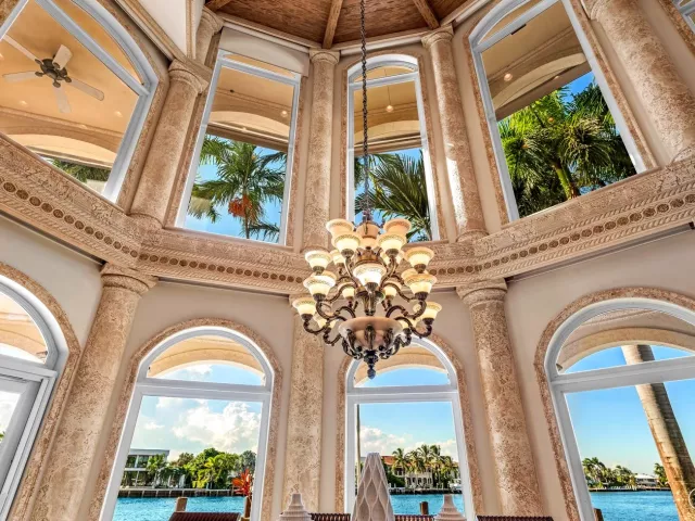 6-bedroom home for rent in Fort Lauderdale - 3005 NE 19th Street - MondialRealty